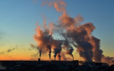 Rozpoczynamy sezon grzewczy – zwracajmy uwagę co spalamy