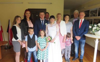 Najlepsze życzenia z okazji miesięcznej rocznicy ślubu!
