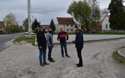 Spacer po miejscowości – Dębice