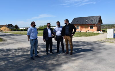 Spacer po miejscowości – Chomiąża